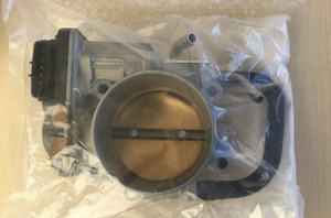 ★希少品★トヨタ 純正 新品 トヨタ セコイア 4ランナー UZS186 ランドクルーザー スロットルボディToyota Tundra Sequoia 4 Throttle Body