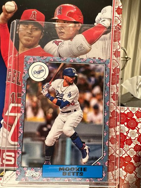 MOOKIE BETTS Topps 2022 japan edition