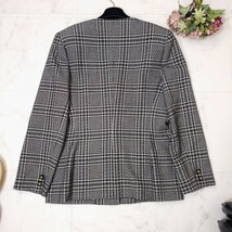 美品★BURBERRY バーバリー★美麗デザイン★シルク使用★ノーカラーツイードジャケット プリーツスカート セットアップ ～SIZE40/38～_画像4