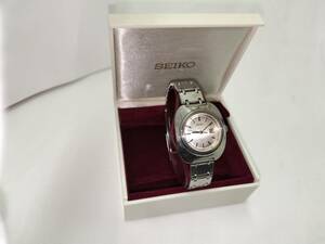 SEIKO セイコー　3針　Date　デイト　手巻き　レディース　腕時計　2518-0260　稼働品　箱付き　現状品