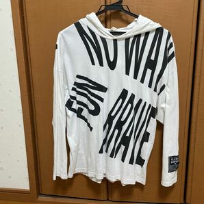 長袖tシャツ　ロンT パーカー　160