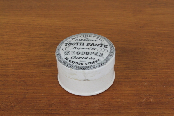 イギリス　アンティーク　トゥースペーストジャー　歯磨き粉　陶器　ポット　た279-3