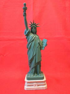 【即日発送】自由の女神像　1984年　ワンジダ　置物　飾り物