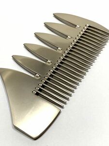  portable metal comb oil comb mat silver metal comb . comb 