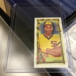 Dave Winfield 2023 Topps Allen & Ginter mini #312 Padres