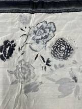 ETRO エトロ 超大判スカーフ シルク100％ ペイズリー柄 花柄 ブラック×ホワイト W126 H128_画像7