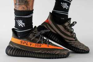 adidas YEEZY Boost 350 V2【Carbon Beluga】アディダス イージーブースト カーボンベルーガ