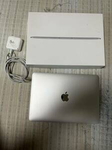 MacBook 12インチ シルバー 2017mid モデル MNYH2J/A
