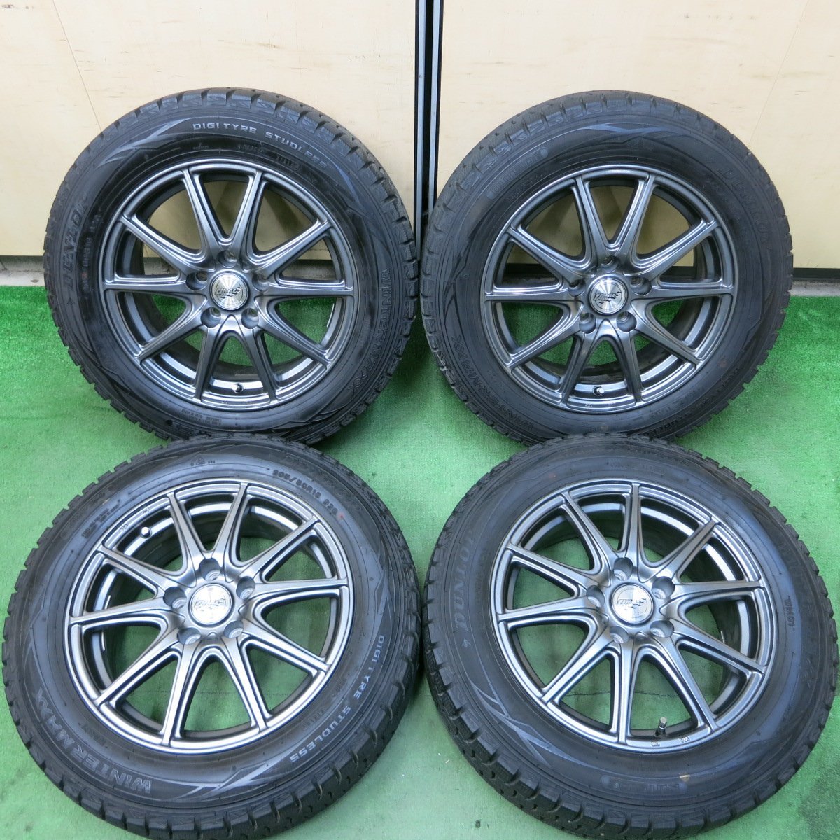 バリ溝!キレイ!9.5分☆プジョー等 195/55R16 スタッドレス