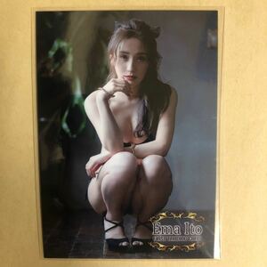 伊藤愛真 トレカ アイドル グラビア カード 水着 ビキニ RG52 タレント トレーディングカード