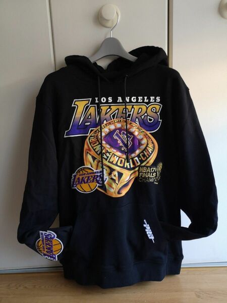 【レアー美品】レイカーズ Lakers 刺繍 スウェットパーカー US Mサイズ