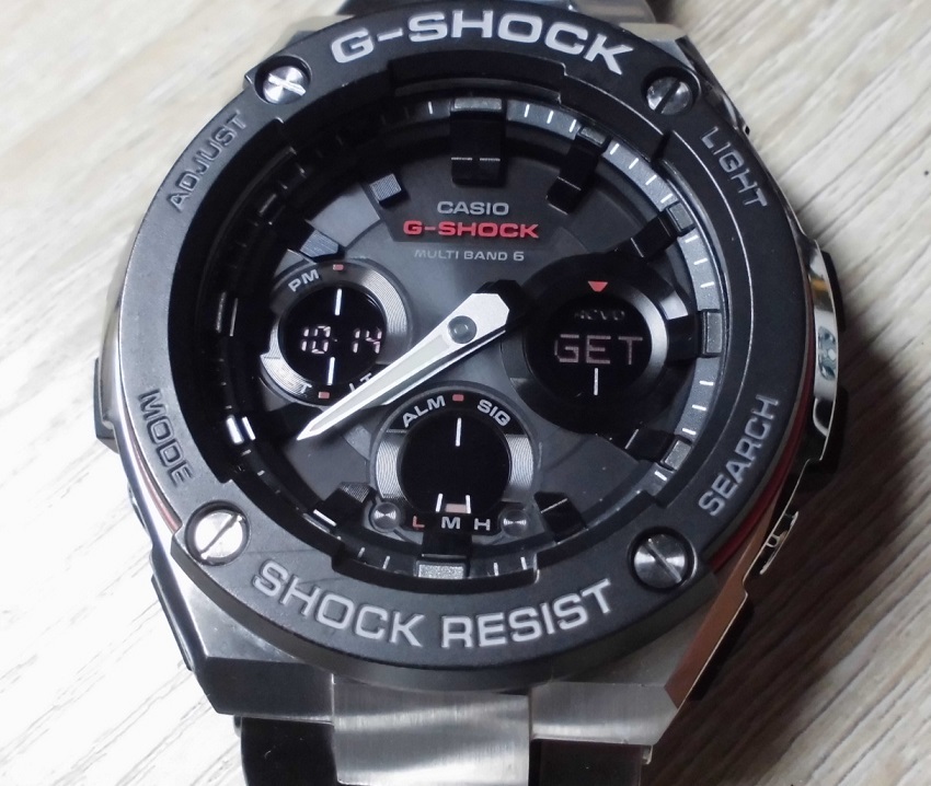 カシオ G-SHOCK G-STEEL GST-W100D-1A4JF オークション比較 - 価格.com