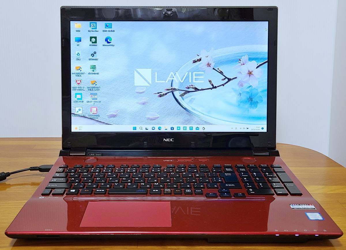 Win11 LAVIE SN232/i3/8G/1T/DVD/WLAN/カメラ|PayPayフリマ