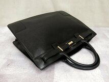 ●超美品●GUCCI グッチ●メンズ●カーフ レザー 本革●ハンド ビジネス バッグ●黒●G金具●イタリア製●A4 収納 書類 かばん●Js39342_画像4