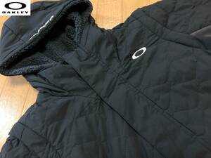 OAKLEY GOLF(オークリーゴルフ) 秋冬 UNEVEN PUFF JACKET 3.0 撥水、防風、保温、UPF50+ 2WAY 中綿ジャケット FOA402870(BLACKOUT)Ｌ