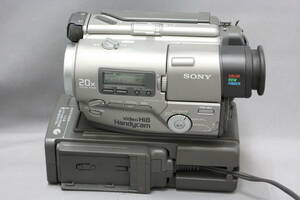 ■アキバカメラ■　ソニー（SONY）　CCD-TR2 テープを入れて撮影再生動作確認しました　古い物なので難あり品です