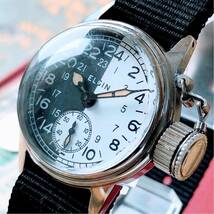 #2772【人気のミリタリー】メンズ 腕時計 エルジン WW2 機械式 手巻 動作品 美品 ラウンド型 ELGIN スモールセコンド 軍用 第二次世界大戦_画像1