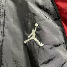 新品 NIKE JORDAN MA-1 JACKET Lsize リバーシブル ナイキ ジョーダン エムエー1 ジャケット 黒 赤 中綿 ダウン スタジャン 保温 ウーブン_画像8