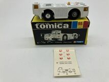 W1-620 当時物 レトロ トミカ 黒箱 トミー TOMICA ミニカー 保管品 日本製 No.95 日本航空 ジャンボ ケン引車 JAL B-747 TOWING TRACTOR_画像1