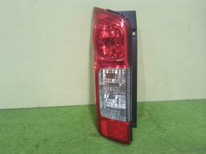 中古 NV350キャラバン LDF-VW6E26 左テールランプ YD25DDTI QM1 D208 26555-5YE5A