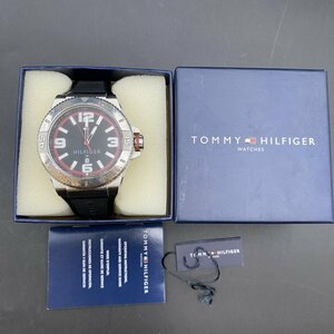 G1019 TOMMY HILFIGER/トミーヒルフィガー TH.237.1.14.1560メンズ腕時計 ブラック 黒　中古箱付き　不動