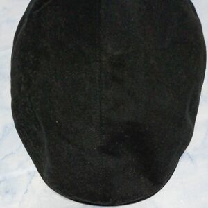 ハンチング帽子　ベッチン写真写り悪けど本当は真っ黒な色合いですセイターに合います