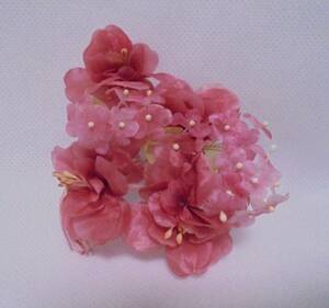  antique corsage brooch go in . type wedding formal 