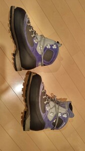 モンベル トレッキングシューズ 登山靴　26.5cm　冬山　雪山　ブーツ　3回使用　アルパインクルーザー3000　手洗い済　アイゼン　スパイク