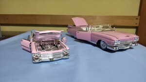 車　模型　ピンク色　G000000