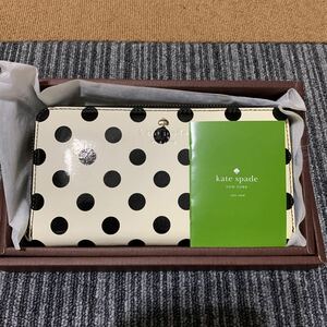 ケイトスペード 財布　長財布 kate spade ドット柄