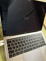 【動作品。ジャンク】Apple MacBook Pro Retina 13-inch 2016 A1708 EMC2978　Core i7 2.4GHz CPU/16GB/256GB_画像2