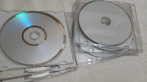 DVD-RW for DATA 3枚と　DVD-R for VIDEO 4枚