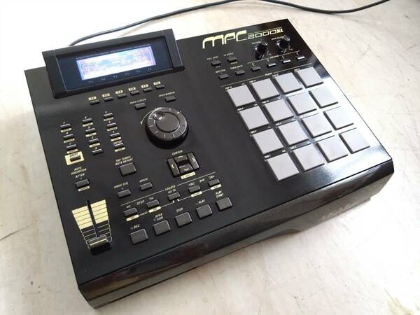 1台のみ！美品！ AKAI MPC 2000XL Custom CF搭載 メンテナンス済