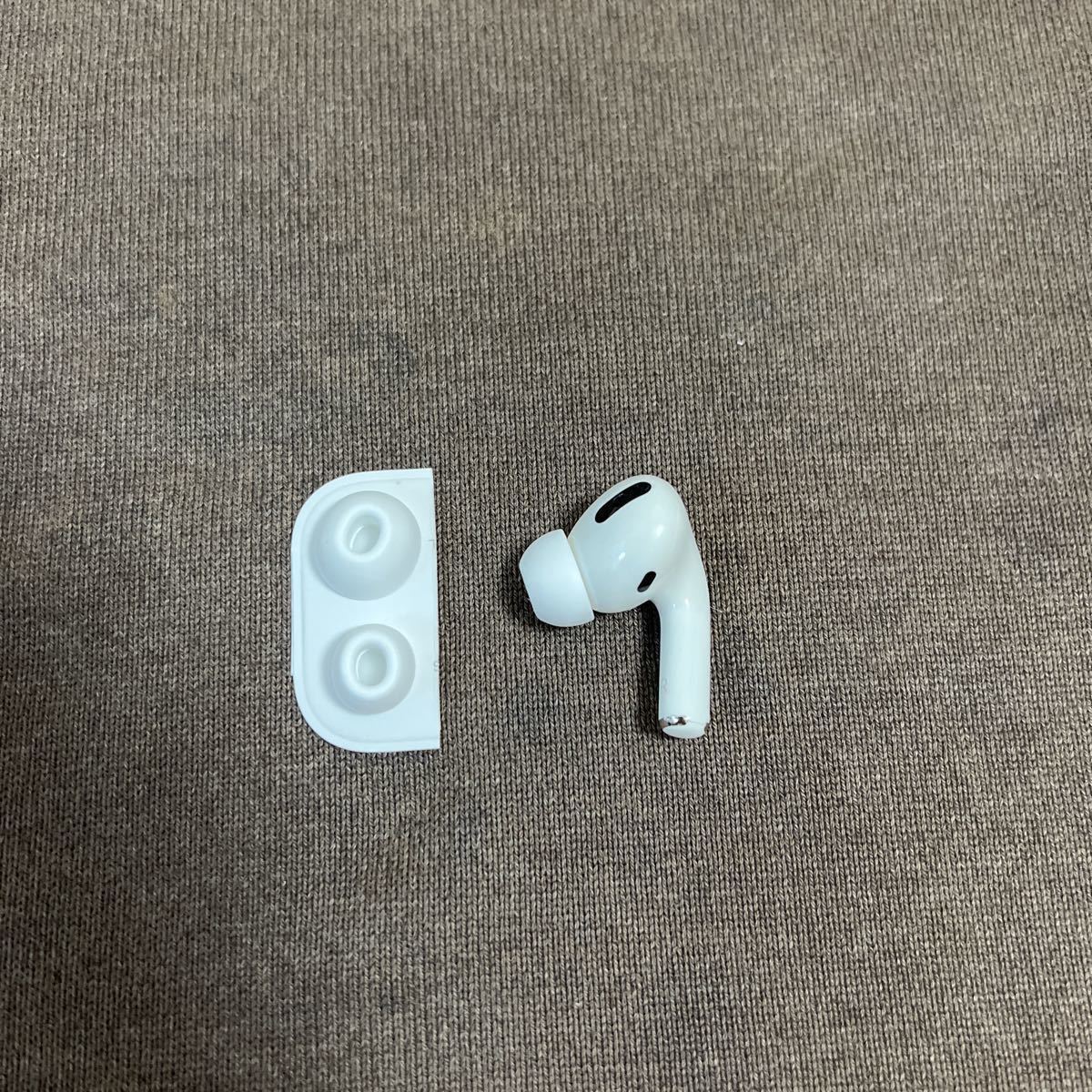 2023年最新】ヤフオク! -airpods 右の中古品・新品・未使用品一覧