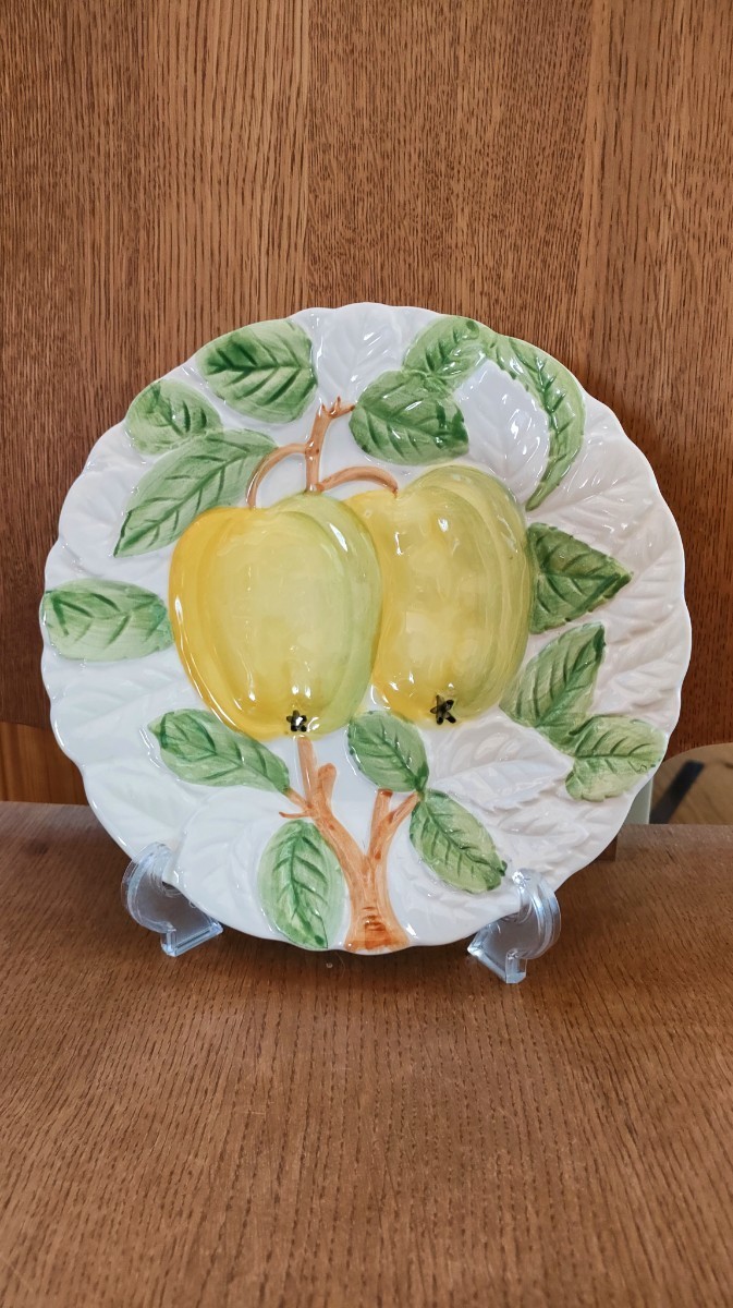 Fruit Du Jour by Shafford シャフォード フルーツ デュ ジュール りんご レリーフ プレート 1987年 飾り皿 デザート皿 中皿 林檎 手描き, 洋食器, プレート, 皿, その他