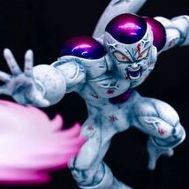 ドラゴンボール フリーザ フィギュア リペイント ドラゴンボールZ G×materia FRIEZA Ⅱ フリーザ DRAGON BALL_画像1