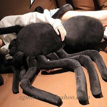 クモの大きなぬいぐるみ スパイダー 蜘蛛 黒 ブラック 抱き枕 クッション BIG 特大 置物 虫 リビング ソファ 寝室 ハロウィン 装飾 小道具_画像2