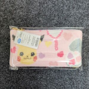 新品　フェイラー　ポケモンラブリーコスメ　フラットポーチ　ピカチュウ　ラブラリーバイフェイラー　FEILER