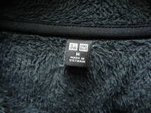 全国送料無料 ユニクロ UNIQLO レディース 杢チャコールグレー色 裏 黒色起毛素材 ジップハイネックパーカー M _画像2