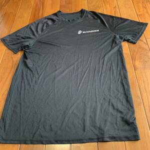 沖縄 米軍放出品 Tシャツ トレーニング　ランニング　BLACK MARINES LARGE (管理番号CD233)
