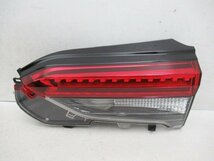 【良品】 トヨタ RAV4 ラブ4 MXAA54 AXAH52 純正 右 テールランプ テールライト 内側 ICHIKOH 42-98 (n088488)_画像1