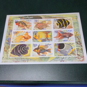 アフリカ ソマリアの切手　「熱帯魚」　小型シート1種　1999年　切手未使用　ヒンジ跡 なし　