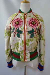  beautiful goods GUCCI Gucci jacket silk embroidery 36 flower . Japanese sovenir jacket 