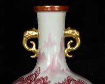 ◆古美術 中国古玩 大清乾隆年製款　臙脂紅　描金山水楼閣紋双耳瓶◆_画像5