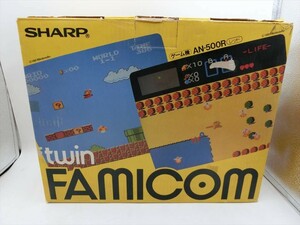 【HW22-88】【100サイズ】SHARP ツインファミコン/AN-500R/レッド/ゲーム機/ソフト付/ゼルダ 他/ジャンク扱い/経年品