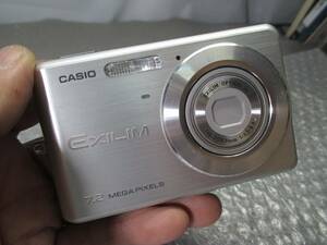 【■CASIO カシオ EX-Z77 デジカメ コンパクトデジタルカメラ　　送料185円】ジャンク扱いで★