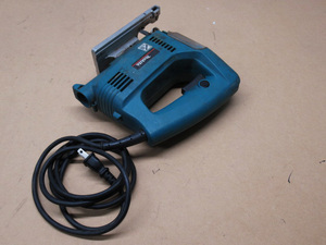 makita マキタ モデル 4325 ジグソー 6段階速度調整 100V 50/60Hz 500-3100min-1 電動工具 管理5R1005R-F05