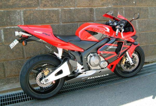 新品 CBR600RR('03～'06)PC37 LEDフェンダーレス BK Ver.