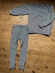 MINGOmingo Kids beautiful goods reverse side nappy sweat sweatshirt . jogger pants. setup 8-10y 130-135 degree Holland 