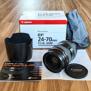 ◆Canon EF LENS EF24-70mm F2.8L USM　レンズ キヤノン ズーム 収納袋、専用フード EW-83F、箱、説明書あり